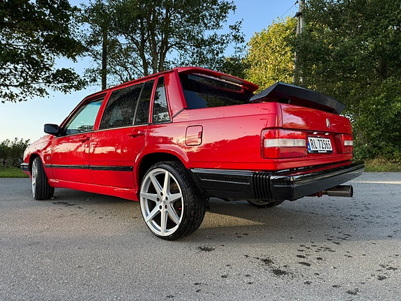 Volvo 740 4 of 30