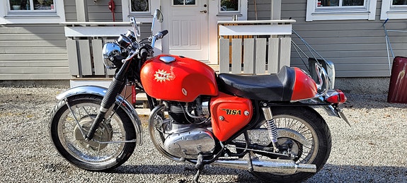 BSA SPITFIRE 4 of 9