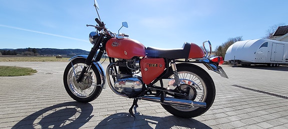 BSA SPITFIRE 3 of 9