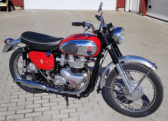 BSA SPITFIRE 9 of 9