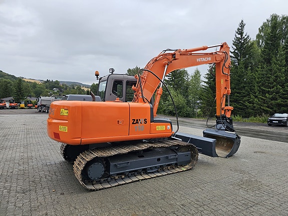 Hitachi 110 8 of 24