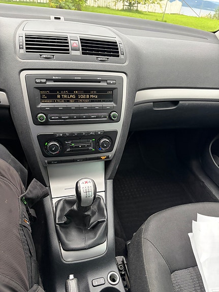 Skoda Octavia 13 of 16