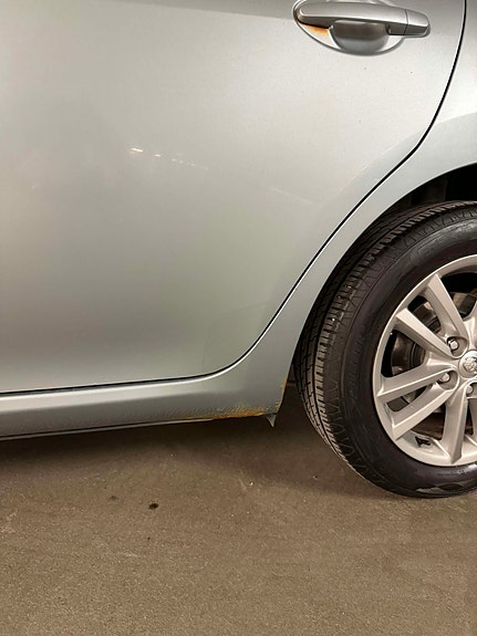Toyota Auris 11 of 24