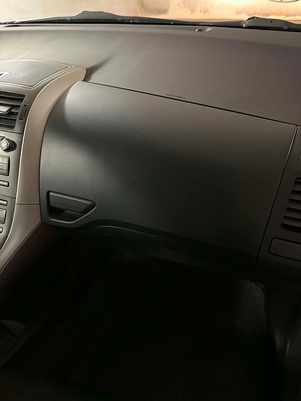 Toyota Auris 20 of 24