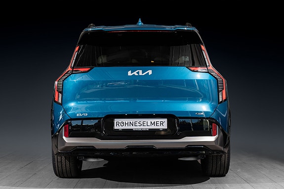 Kia EV9 13 of 30