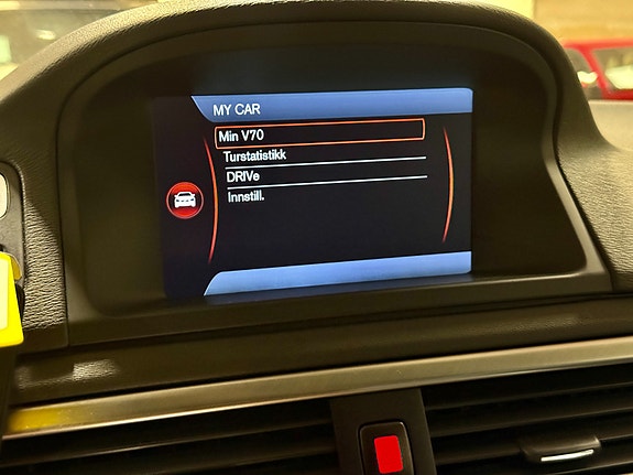 Volvo V70 22 of 30