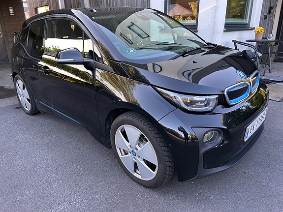 BMW i3 3 of 13