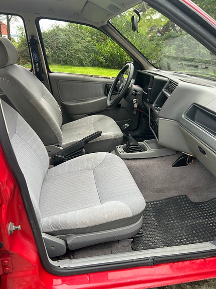 Ford Sierra 16 of 18