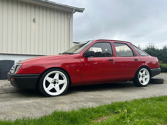 Ford Sierra 9 of 18