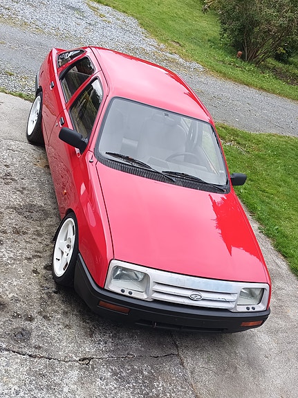 Ford Sierra 2 of 18
