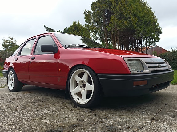 Ford Sierra 4 of 18