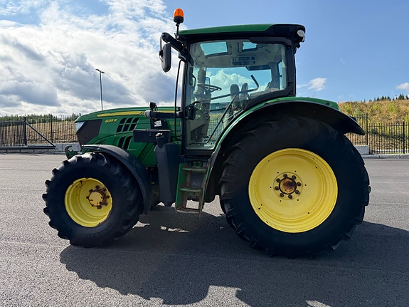 John Deere 6125 R 5 of 30