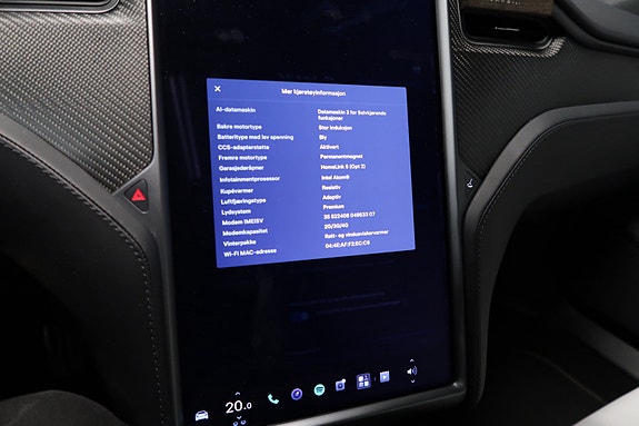 Tesla Model S 17 of 25
