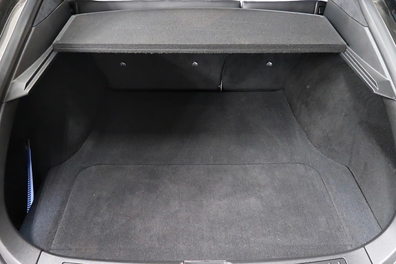 Tesla Model S 24 of 25
