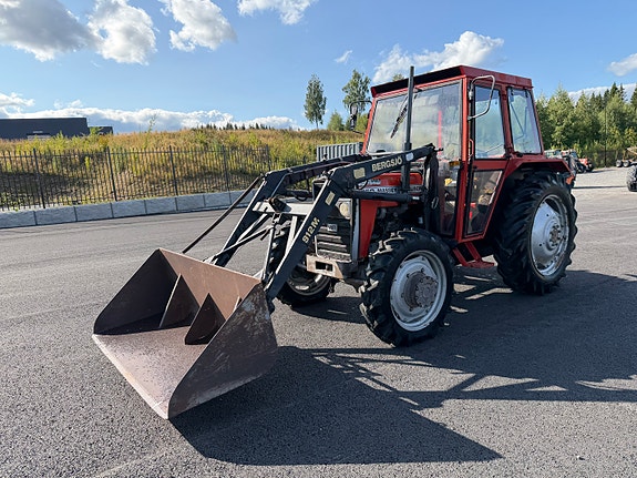 Massey Ferguson 250 2 of 30