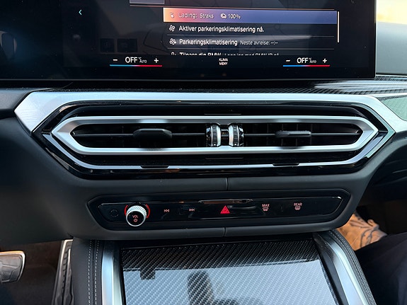 BMW i4 26 of 27