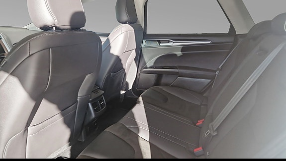 Ford Mondeo 6 of 7