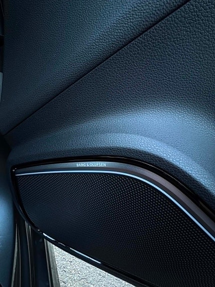 Audi e-tron 18 of 19