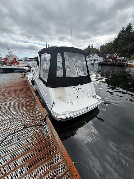 Sea Ray 275 Sundancer | Volvo Penta D6-310 | Vinsj/baugprop 11 of 30
