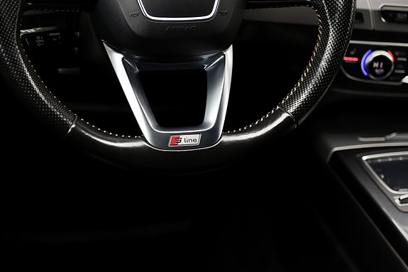 Audi Q7 20 of 30