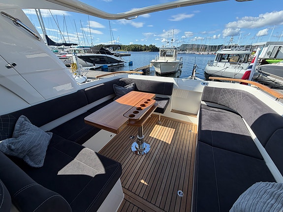 Meget pen og velholdt Marex 310 Sun Cruiser, 2022-modell selges 4 of 23
