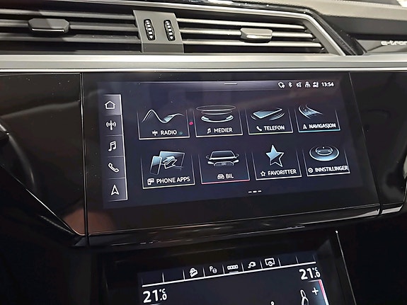 Audi e-tron Sportback 12 of 20