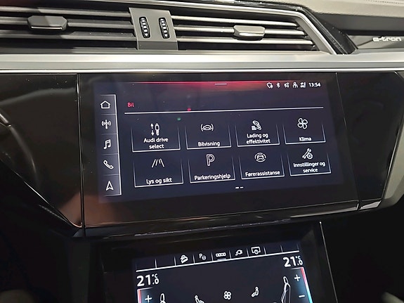 Audi e-tron Sportback 13 of 20