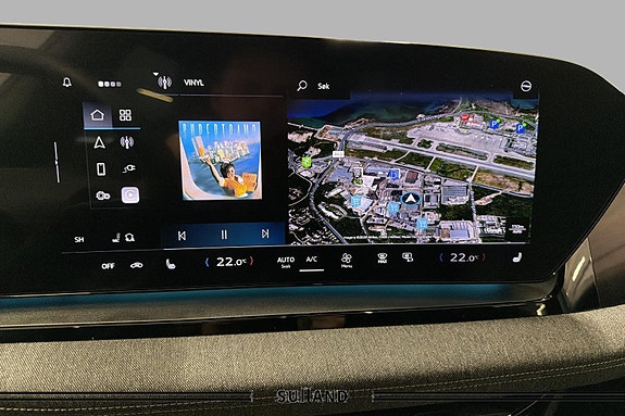 Audi Q6 e-tron 14 of 30