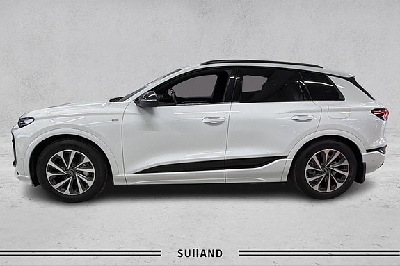 Audi Q6 e-tron 2 of 30