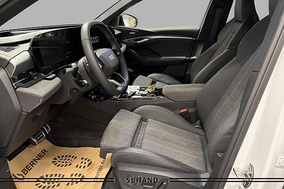 Audi Q6 e-tron 11 of 30