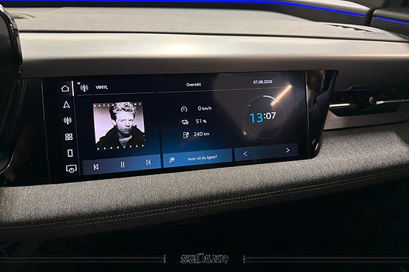 Audi Q6 e-tron 23 of 30
