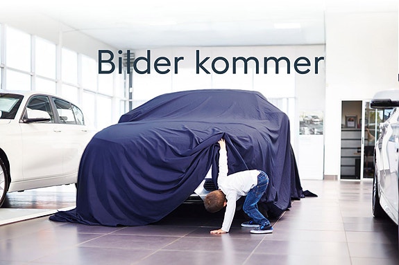 Volvo XC40 14 of 14