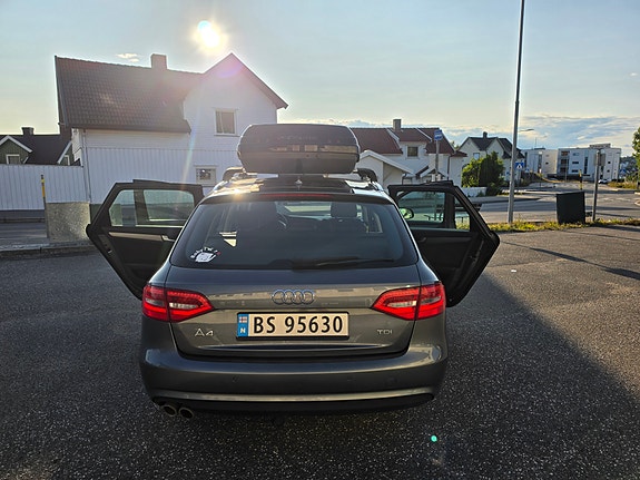 Audi A4 6 of 22