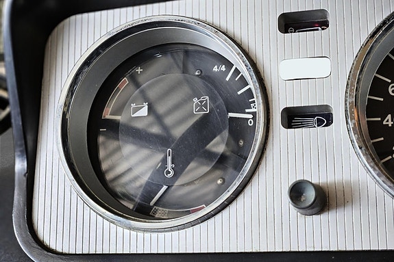 Peugeot 404 17 of 30