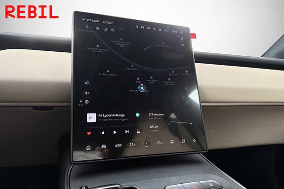 NIO ET5 Touring 15 of 21