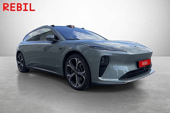 NIO ET5 Touring 3 of 21