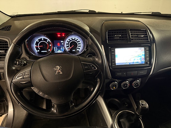 Peugeot 4008 18 of 23
