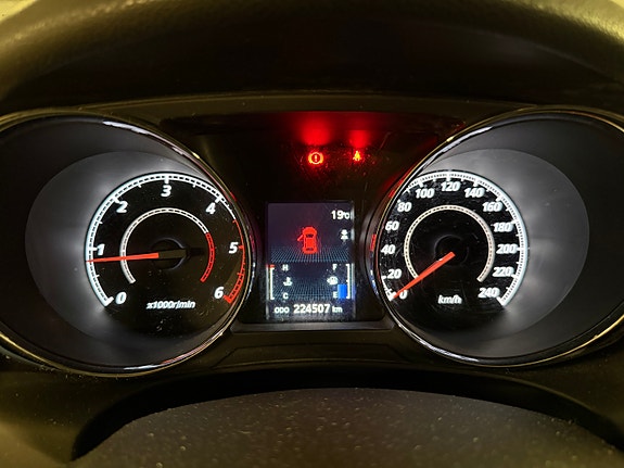 Peugeot 4008 17 of 23