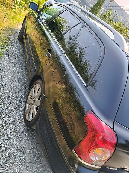 Toyota Avensis 3 of 25
