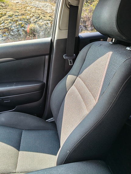 Toyota Avensis 19 of 25