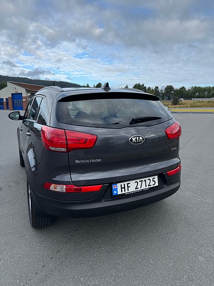 Kia Sportage 3 of 11