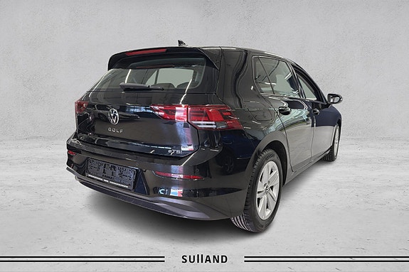Volkswagen Golf VIII 5 of 30