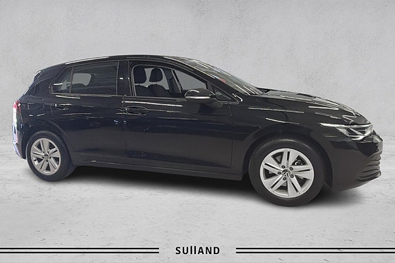 Volkswagen Golf VIII 6 of 30