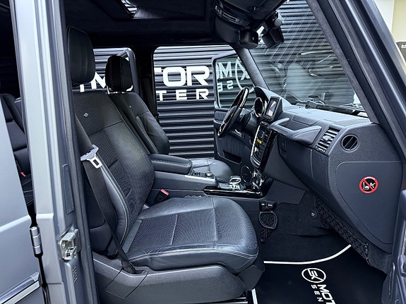 Mercedes-Benz G63 28 of 30