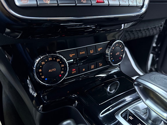 Mercedes-Benz G63 28 of 30