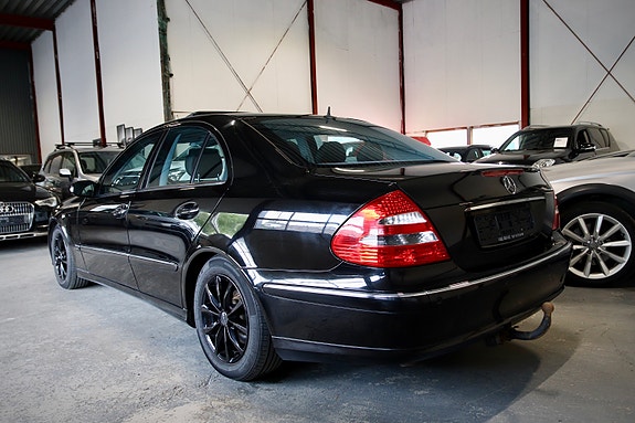 Mercedes-Benz E220 d 8 of 30
