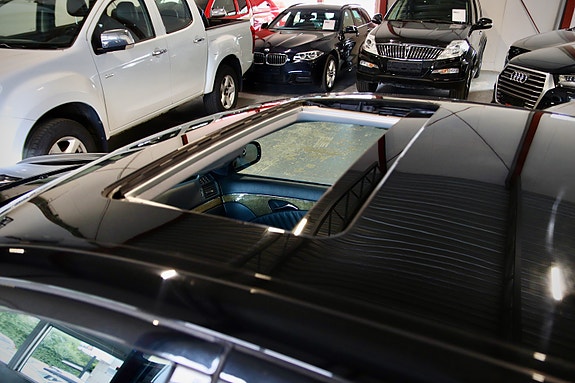 Mercedes-Benz E220 d 14 of 30