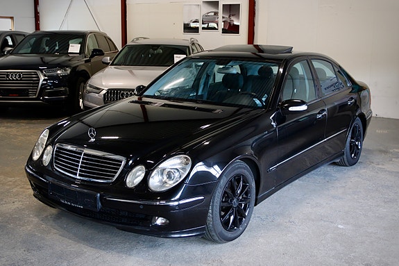 Mercedes-Benz E220 d 5 of 30