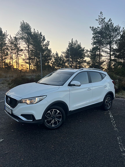MG ZS EV 5 of 7