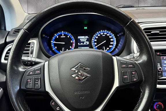 Suzuki SX4 S-Cross 21 of 30